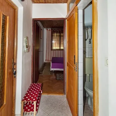 Apartment Dinono *